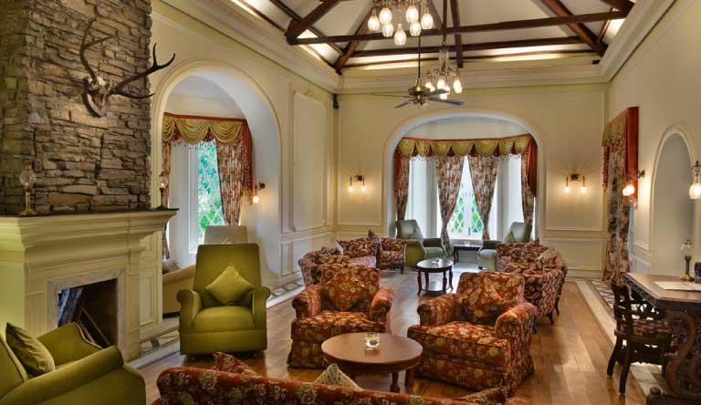 Cama-Rajputana-Club-Resort-Suite-Room